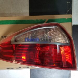 ĐÈN HẬU MIẾNG NGOÀI FORD FIESTA