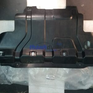 CHẮN BÙN GẦM GIỮA NISSAN NAVARA