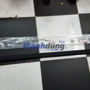 NẸP CHÂN KÍNH TOYOTA FORTUNER, HILUX
