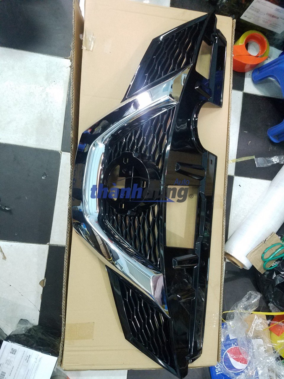 MẶT CA LĂNG NISSAN XTRAIL 2014-2019