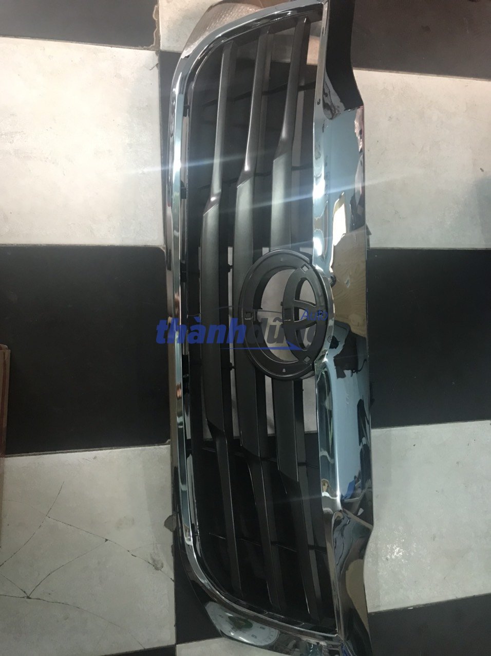MẶT CA LĂNG TOYOTA FORTUNER