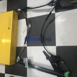 COMPA LÊN KÍNH FORD MONDEO