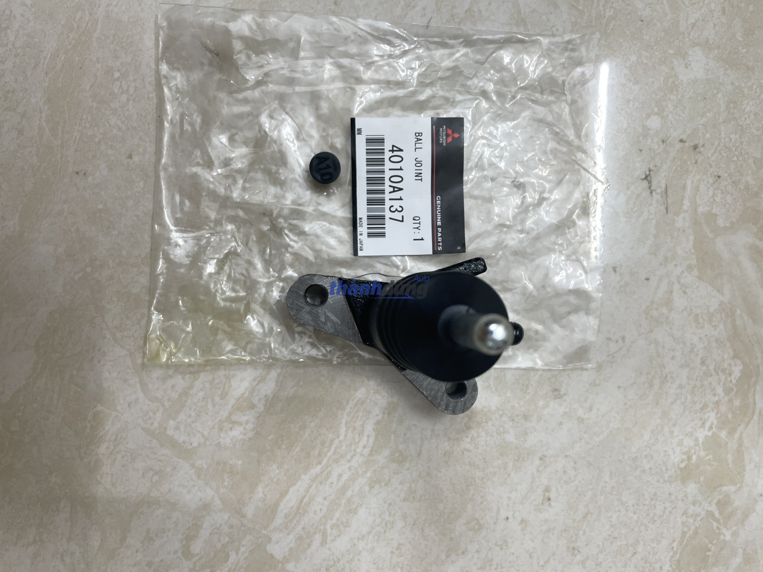 TỔNG CÔN DƯỚI MITSUBISHI PAJERO V31, V33