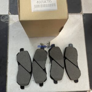 MÁ PHANH TRƯỚC MITSUBISHI GRANDIS