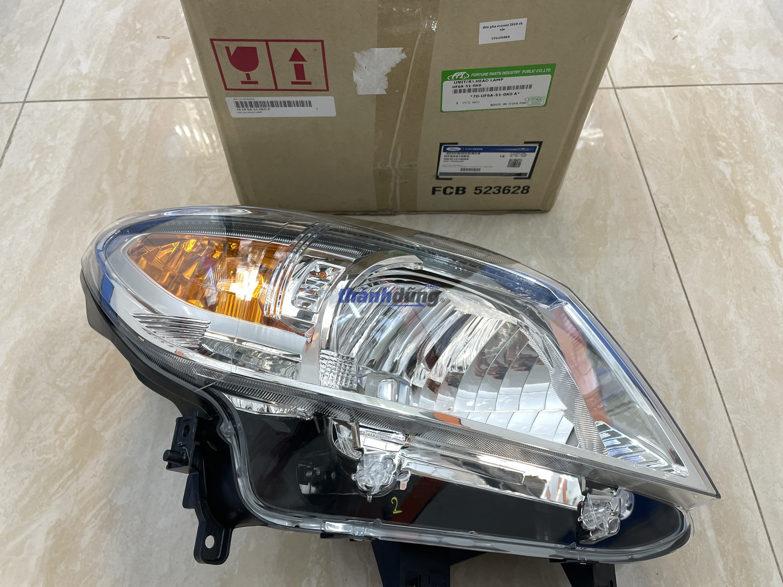 ĐÈN PHA FORD RANGER 2011