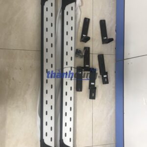 BỆ BƯỚC LÊN XUỐNG FORD ESCAPE