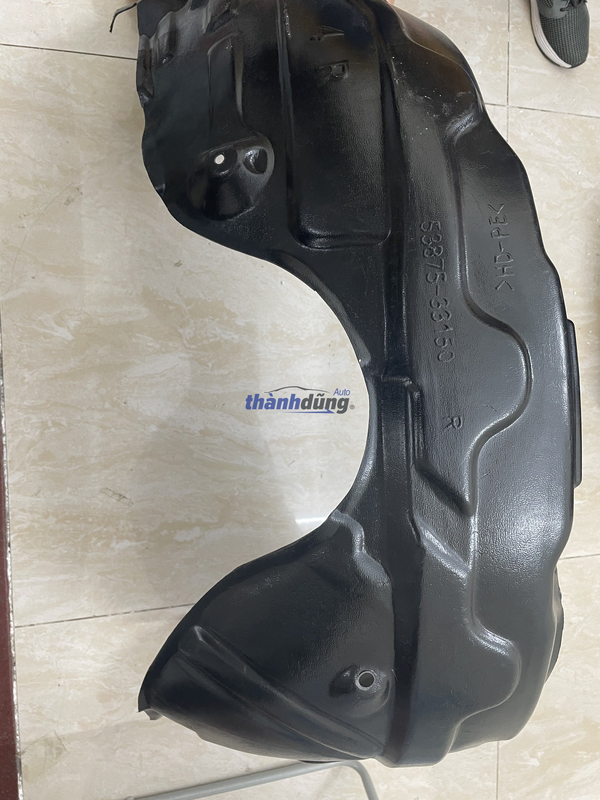 LÒNG DÈ CHẮN BÙN TOYOTA CAMRY