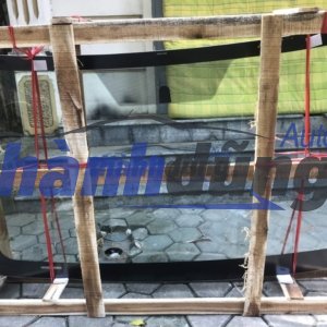 KÍNH CHẮN GIÓ TOYOTA AVANZA