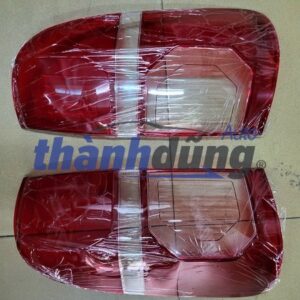 VỎ ĐÈN HẬU TOYOTA HILUX