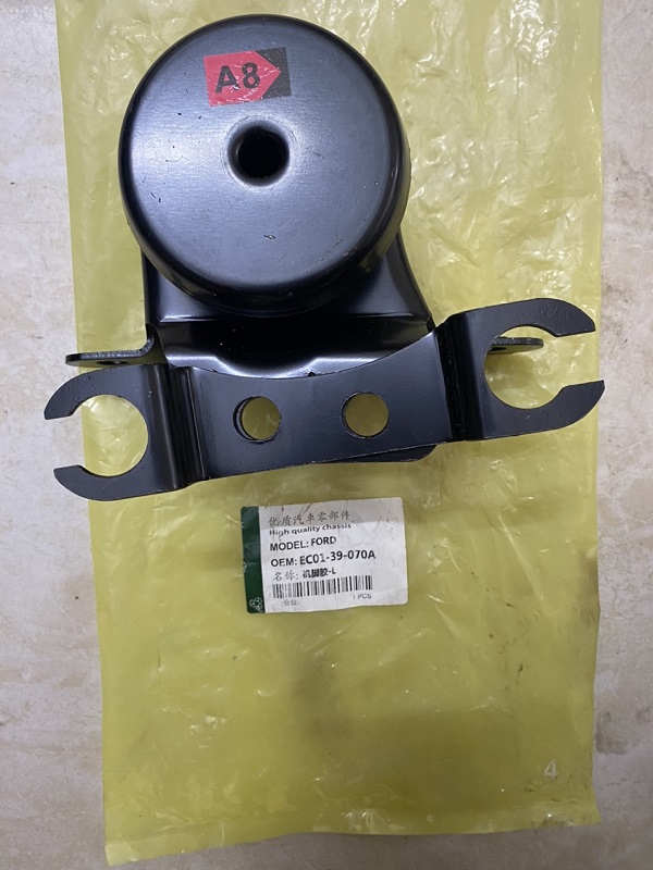 CHÂN MÁY HỘP SỐ FORD ESCAPE 2001