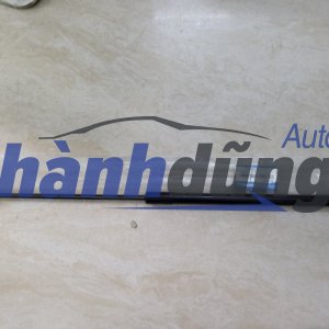 TY CHỐNG CỐP HẬU MAZDA 3