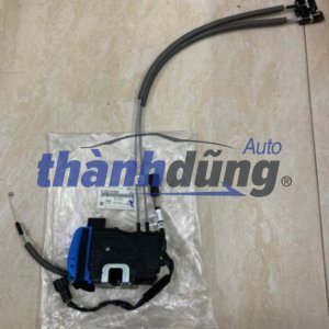 Ổ NGẬM KHÓA CỬA HYUNDAI VELOSTER 2011-2017 | 813102V000