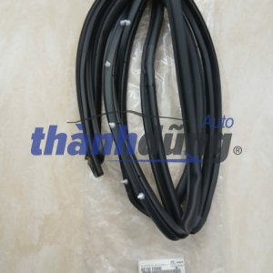 GIOĂNG CÁNH CỬA KIA CARENS 2006-2012 | 821301D000