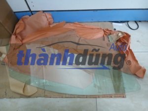 KÍNH CÁNH CỬA VINFAST FADIL 2018-2022 | BEX60000970