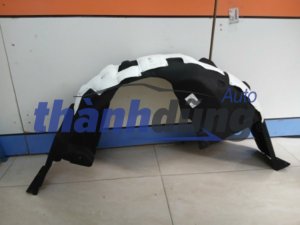 CHẮN BÙN LÒNG DÈ VINFAST VF8 2023-2026 | BEX30120075