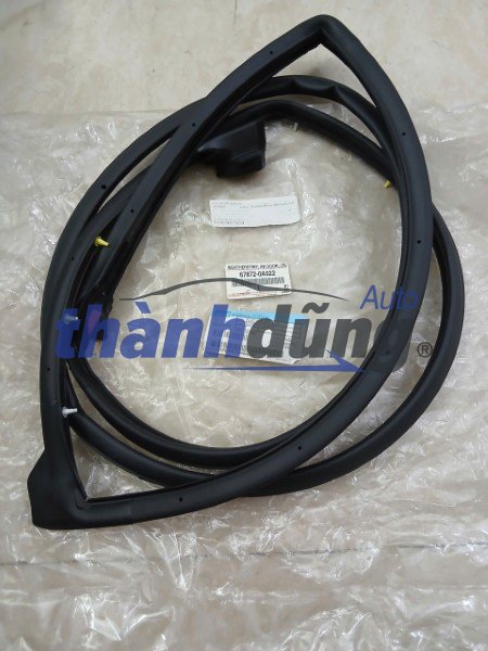 RON CÁNH CỬA TOYOTA COROLLA CROSS 2021-2026 | 678720A022